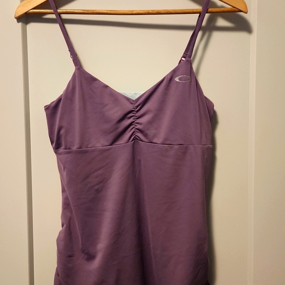Womens Oakley Fitness Top